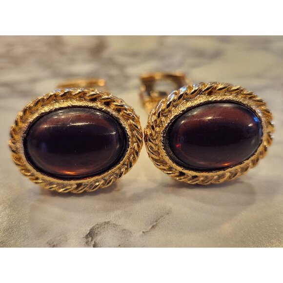 Vintage Gold Tone Cufflinks With Dark Amber Cabochon Center Elegant Mens Jewelry - Picture 1 of 2